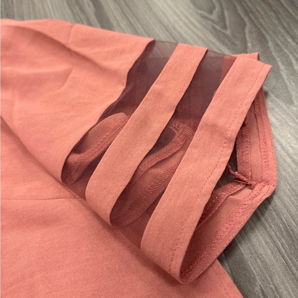 SHEIN Plus women’s asymmetrical open shoulder top chain accent Size 18 (3XL) - Picture 7 of 8